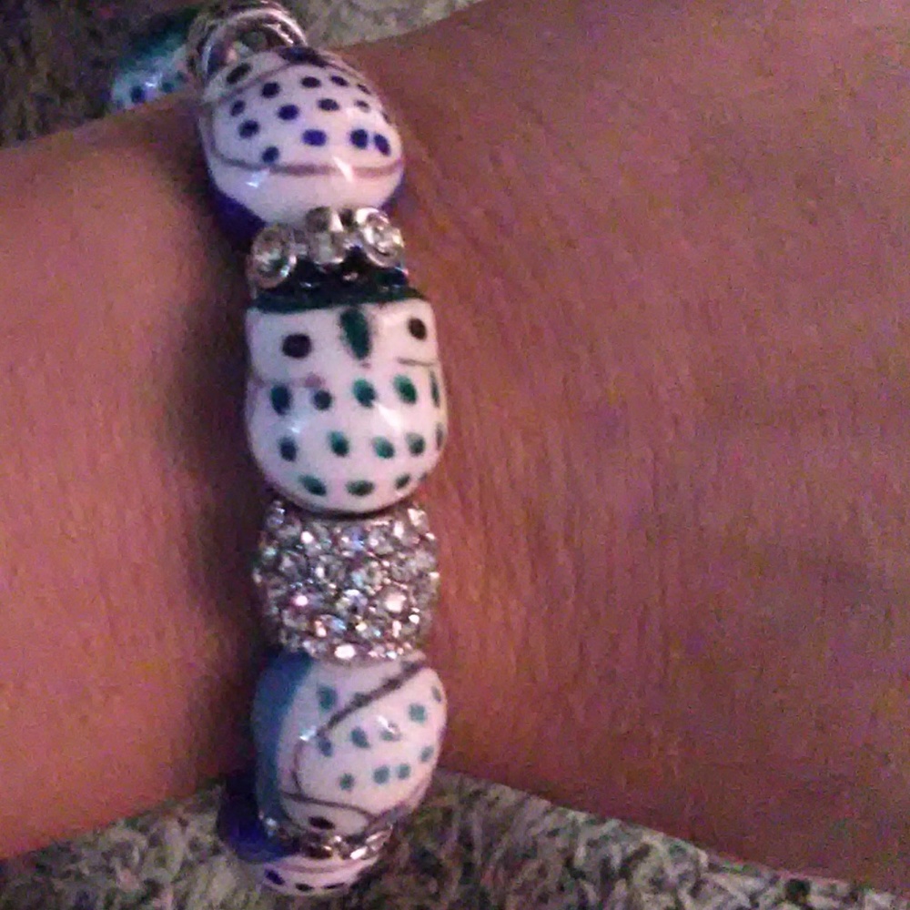 Handcrafted bracelet